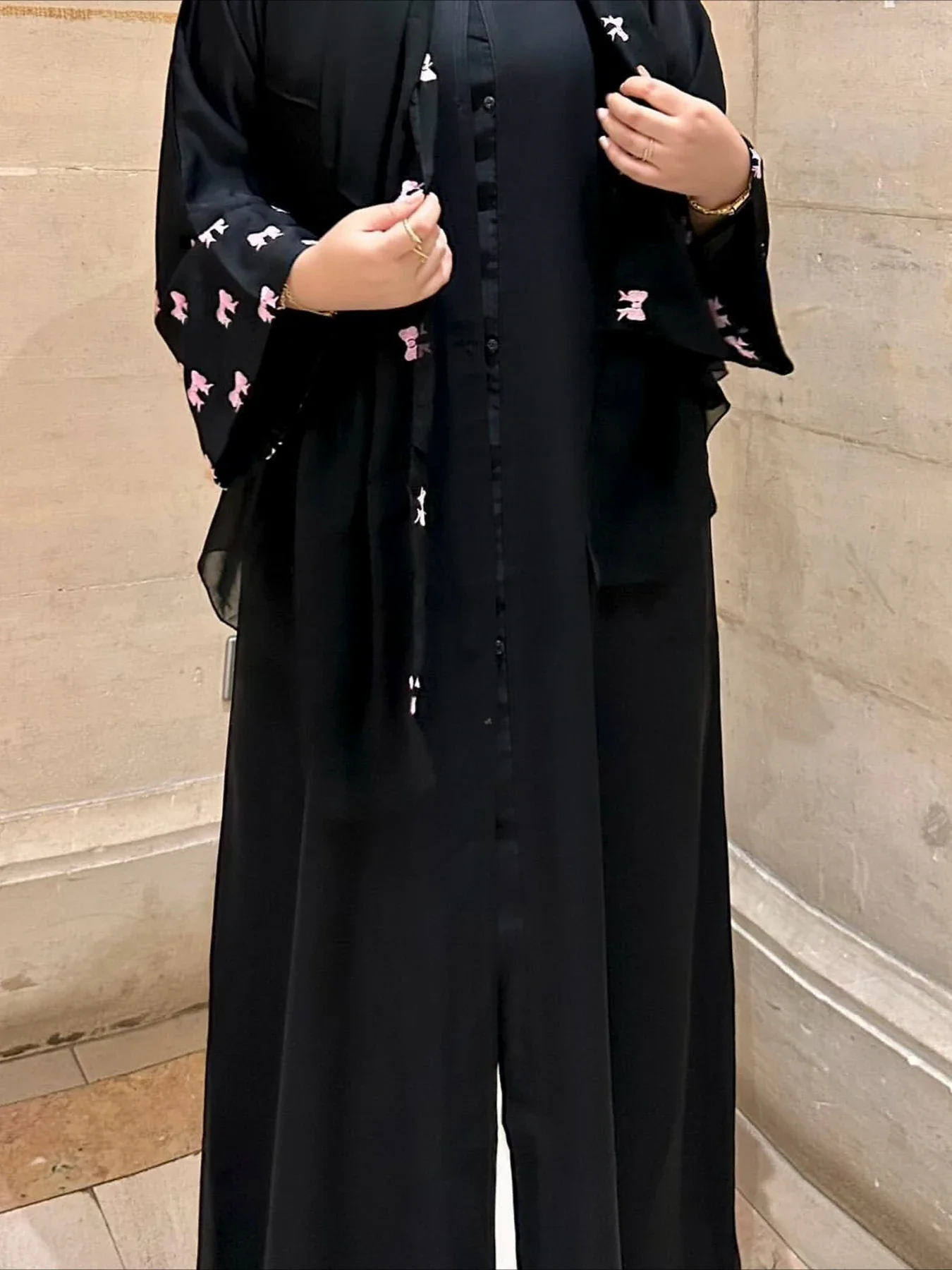 Robes arabes pour femmes: Abayas, Kaftans et Jalabiya - image de produit 7