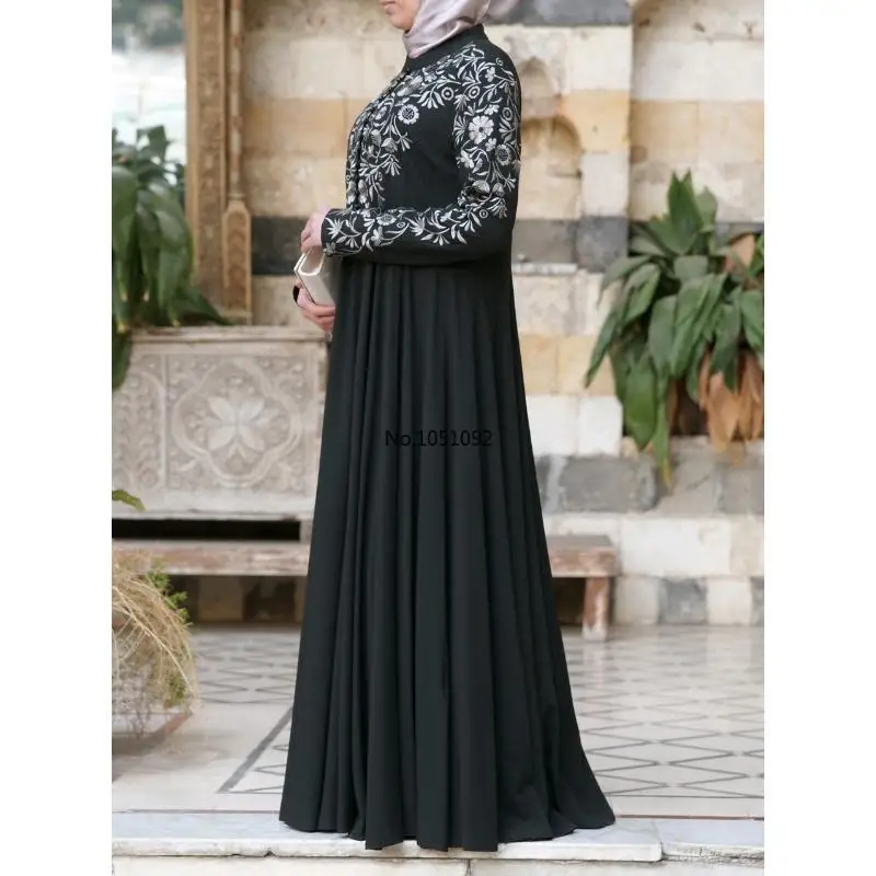 Abayas Kimono et Robes Imprimées Arabes - Vêtements Islamiques Shopify - image de produit 2